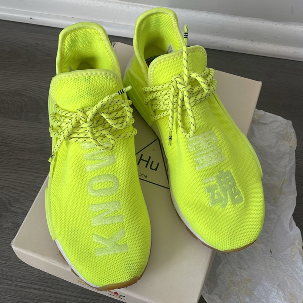 Lime green Pharrell nmd